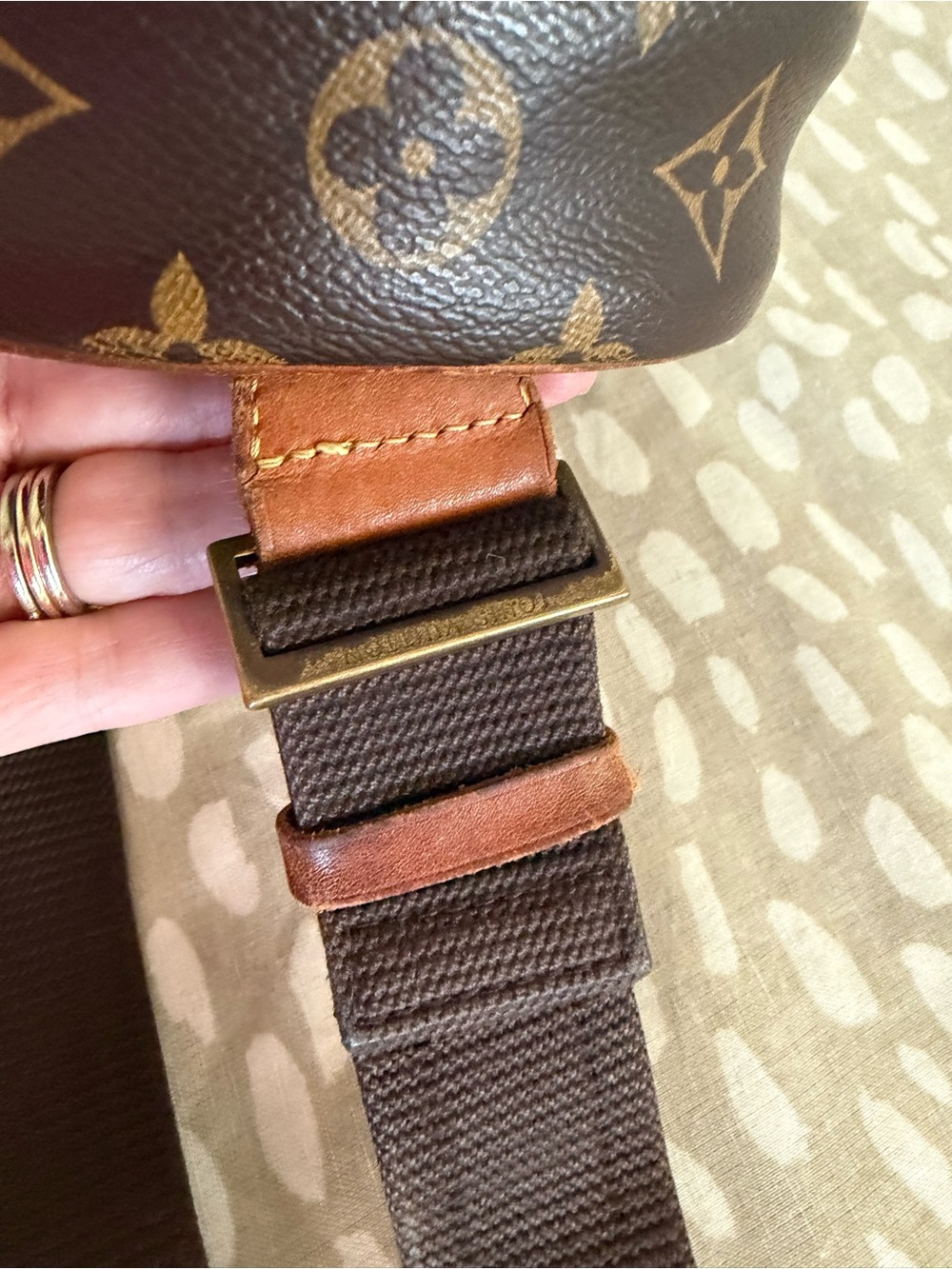 Louis Vuitton Brown Monogram Crossbody Sling Bag - Picture 5 of 9